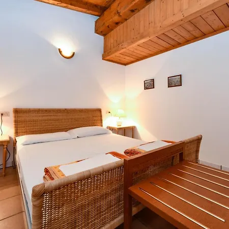 Altogarda Apartment
