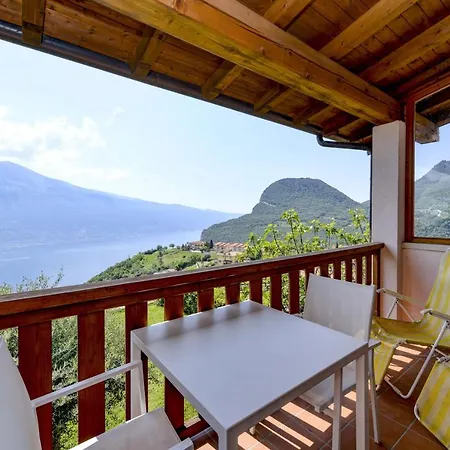 Altogarda Apartment Tremosine